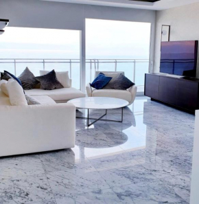 LuxuryFloor37/38